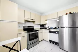 3039 S Carambola Cir Circle S, Coconut Creek, FL 33066 - Photo 8