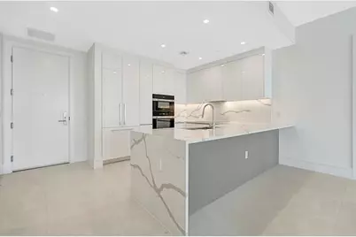 220 Lake Shore Drive #2105, Lake Park, FL 33403 - Photo 4