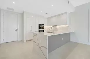 220 Lake Shore Dr, Lake Park, FL 33403 - Photo 4