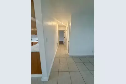 337 SE 12th Avenue #A-b, Pompano Beach, FL 33060 - Photo 6