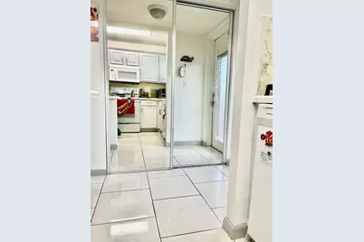 9261 Sunrise Lakes Boulevard, Sunrise, FL 33322 - Photo 24