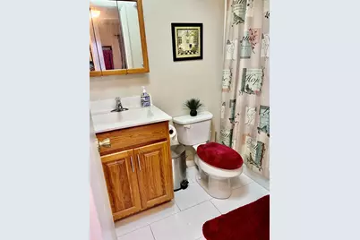 9261 Sunrise Lakes Boulevard, Sunrise, FL 33322 - Photo 8