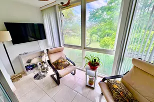 9261 Sunrise Lakes Blvd, Sunrise, FL 33322 - Photo 18