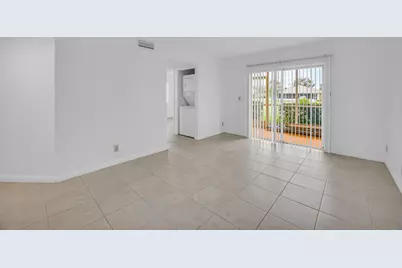 1552 SE Royal Green Circle #O-103, Port Saint Lucie, FL 34952 - Photo 10