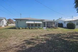 218 Olive Ave, Port Saint Lucie, FL 34952 - Photo 10