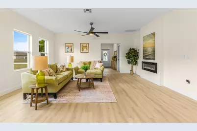 8646 100th Avenue, Vero Beach, FL 32967 - Photo 2