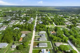 8636 100th Ave, Vero Beach, FL 32967 - Photo 10