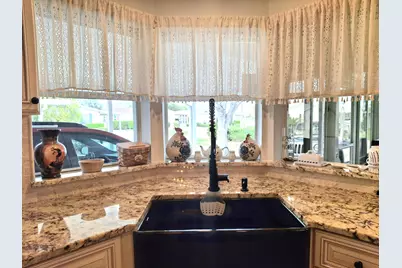 3713 Pendula Circle, Port Saint Lucie, FL 34952 - Photo 6