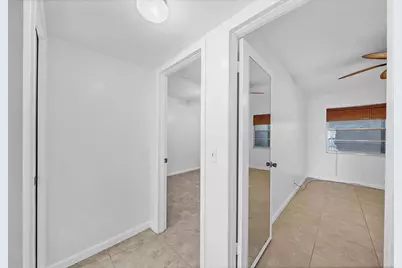 2049 Hythe C, Boca Raton, FL 33434 - Photo 16