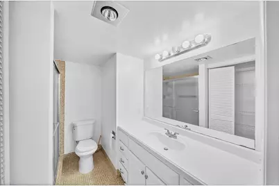 2049 Hythe C, Boca Raton, FL 33434 - Photo 20