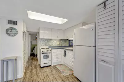 18 Juniper Drive #J, Briny Breezes, FL 33435 - Photo 12