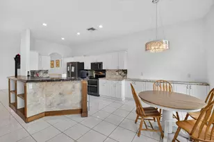7823 Rockford Rd, Boynton Beach, FL 33472 - Photo 12