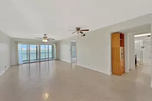 501 Lake Shore Dr N, Lake Park, FL 33403 - Photo 8