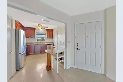 501 Lake Shore Drive #Fifth Floor Unit, West Palm Beach, FL 33403 - Photo 12