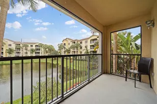 200 Uno Lago Dr, Juno Beach, FL 33408 - Photo 2