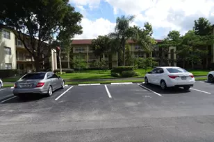 151 SW 135th Terrace, Pembroke Pines, FL 33027 - Photo 1