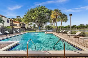 5719 Fox Hollow Dr, Boca Raton, FL 33486 - Photo 42