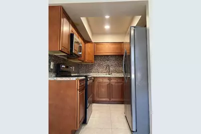 227 Castlewood Drive #207, North Palm Beach, FL 33408 - Photo 4