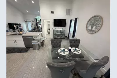 8097 Cedar Hollow Lane, Boca Raton, FL 33433 - Photo 6