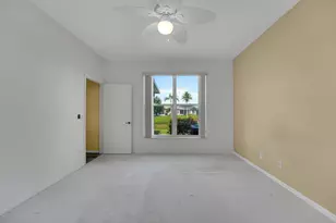 526 NW Portofino Ln, Port Saint Lucie, FL 34986 - Photo 12
