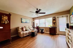 364 Camden P, West Palm Beach, FL 33417 - Photo 6