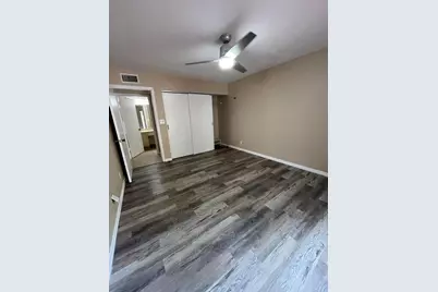 616 Executive Center Drive #104, West Palm Beach, FL 33401 - Photo 4