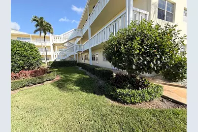 13 Dorset A, Boca Raton, FL 33434 - Photo 8