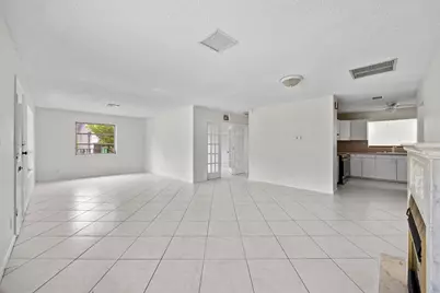 1828 N Palmway, Lake Worth Beach, FL 33460 - Photo 10