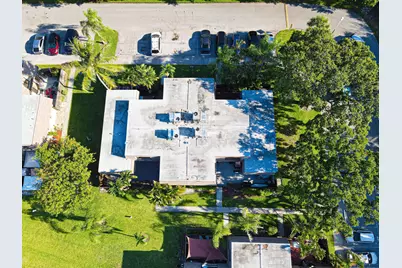 4702 Waterview Circle, Palm Springs, FL 33461 - Photo 4