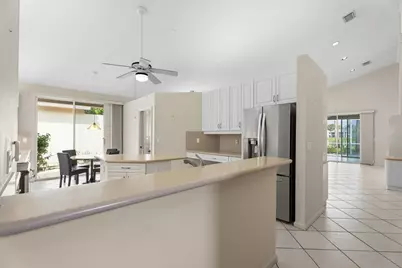 6938 Briarlake Circle, West Palm Beach, FL 33418 - Photo 6