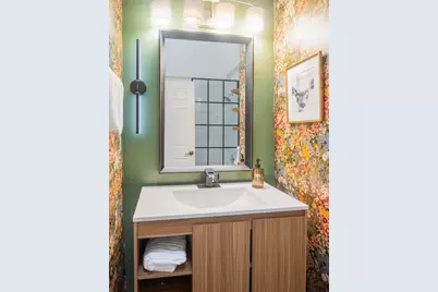 107 Saratoga Boulevard E, West Palm Beach, FL 33411 - Photo 16