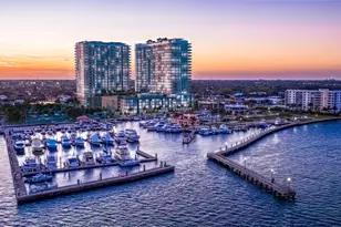 220 Lake Shore Dr, Lake Park, FL 33403 - Photo 14