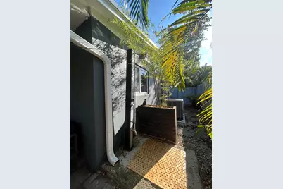 4321 NW 15th Avenue, Oakland Park, FL 33309 - Photo 36