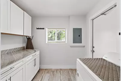 4321 NW 15th Avenue, Oakland Park, FL 33309 - Photo 24