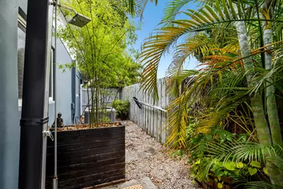 4321 NW 15th Avenue, Oakland Park, FL 33309 - Photo 34