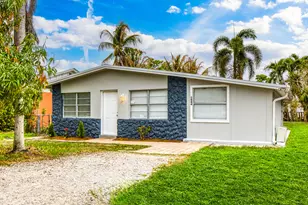 3044 SE Camino Ave, Stuart, FL 34997 - Photo 1