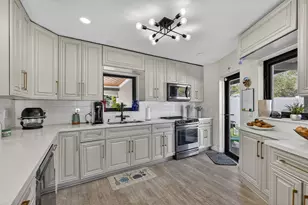 2601 NE 8th Ct, Pompano Beach, FL 33062 - Photo 2