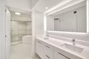 6301 Collins Ave, Miami Beach, FL 33141 - Photo 28