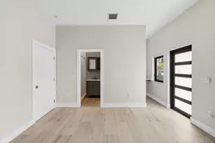 216 S C, Lake Worth Beach, FL 33460 - Photo 6