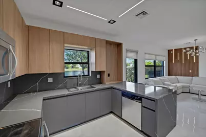 671 NE 191st Terrace, Miami, FL 33179 - Photo 8