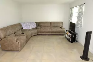 213 SE 3rd Ave, Boynton Beach, FL 33435 - Photo 4