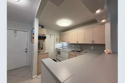 1040 SE 4th Avenue #331, Deerfield Beach, FL 33441 - Photo 4