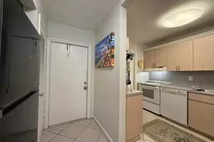 1040 SE 4th Ave, Deerfield Beach, FL 33441 - Photo 6