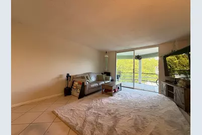 1040 SE 4th Avenue #331, Deerfield Beach, FL 33441 - Photo 12