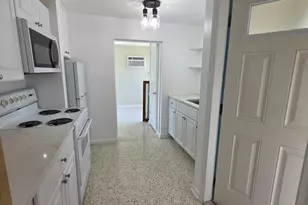 1216 Cabana Rd, Singer Island, FL 33404 - Photo 2