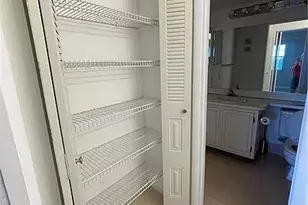 3001 W Rolling Hills Cir, Davie, FL 33328 - Photo 18