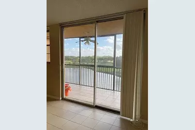 3001 W Rolling Hills Circle, Davie, FL 33328 - Photo 6