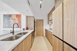 3020 NE 32nd Ave, Fort Lauderdale, FL 33308 - Photo 2