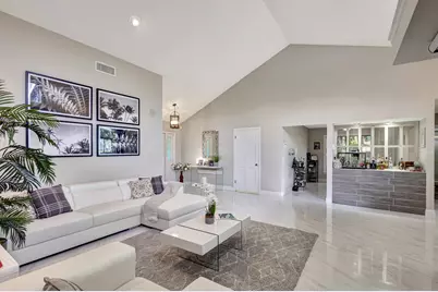 12870 La Rochelle Circle, Palm Beach Gardens, FL 33410 - Photo 10