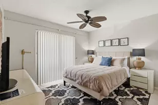 3260 Perimeter Dr, Greenacres, FL 33467 - Photo 24